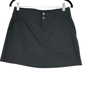 Prana Skorts Skirt WOMENS 6 Black Pockets Silver buttons Hiking Stretch